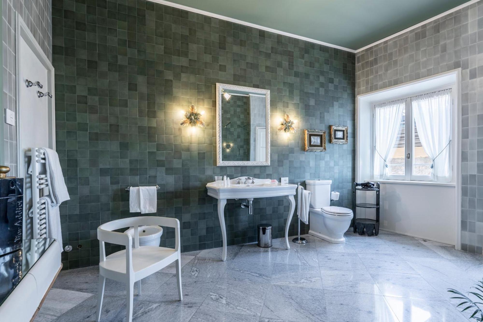 Foresteria Di Palazzo Radici Бергамо Экстерьер фото